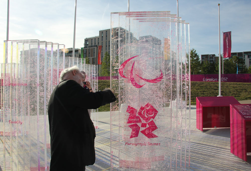 Archbishop Rowan signs the Truce Wall, London 2012 Paralympic Games